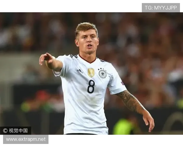 维尔茨 vs 厄齐尔：最后一传的组织效率与进攻发起对比