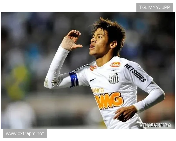 什克里尼亚尔本赛季防守表现稳健，为球队后防提供关键支撑