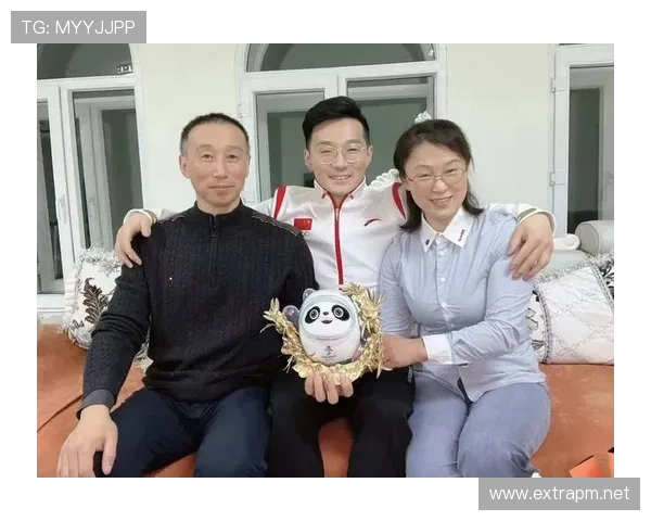 任子威训练完直接拎走一冰箱蛋白粉，这饭量谁顶得住