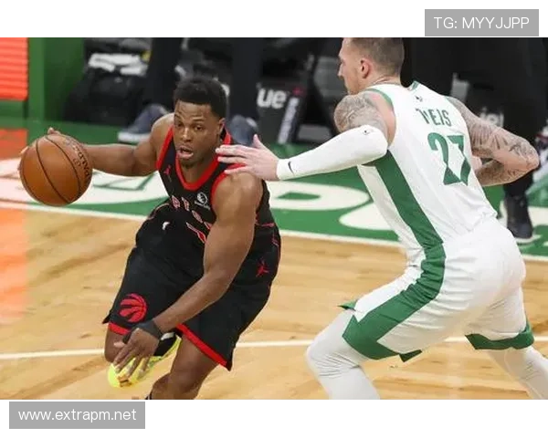 库西时代控卫标杆：无球跑动与传球视野如何重塑绿军战术体系